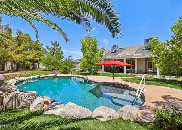 Property at 4013 N Chieftain St, Las Vegas, NV 89129, 4 beds, 2.5 baths