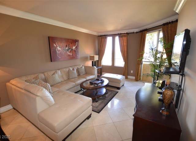 Property at 270 E Flamingo Rd #319, Las Vegas, NV 89169, 1 bed, 1 bath
