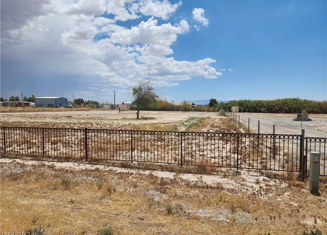 Property at 4331 E Cheyenne Way, Pahrump, NV 89061
