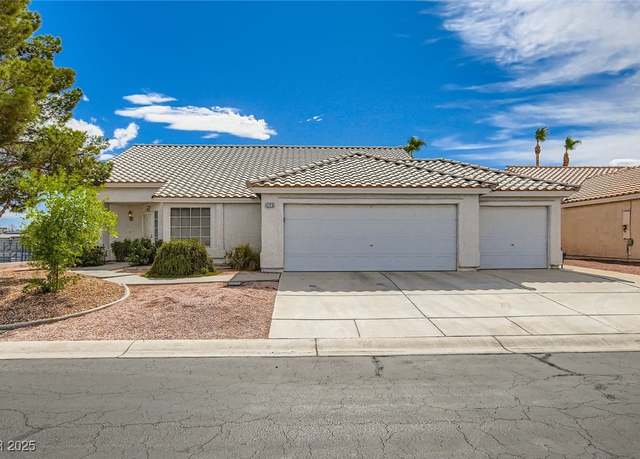 Property at 4723 Carefree Dr, Las Vegas, NV 89122, 3 beds, 2 baths