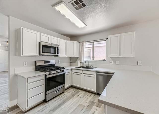Property at 1038 Silver Creek Ave, Las Vegas, NV 89183, 3 beds, 2 baths