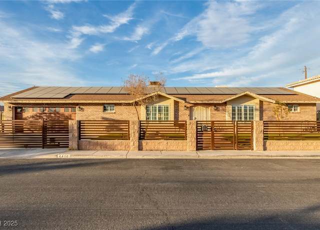 Property at 4410 E Boston Ave, Las Vegas, NV 89104, 5 beds, 3 baths