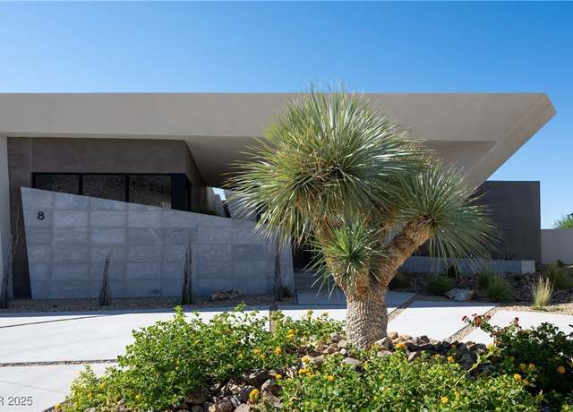 Property at 8 Chisel Crest Ct, Henderson, NV 89012, 5 beds, 6 baths