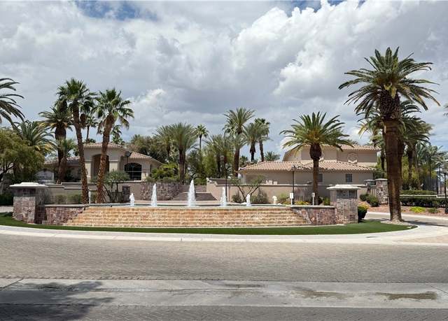 Property at 2050 W Warm Springs Rd #4211, Henderson, NV 89014, 3 beds, 2 baths