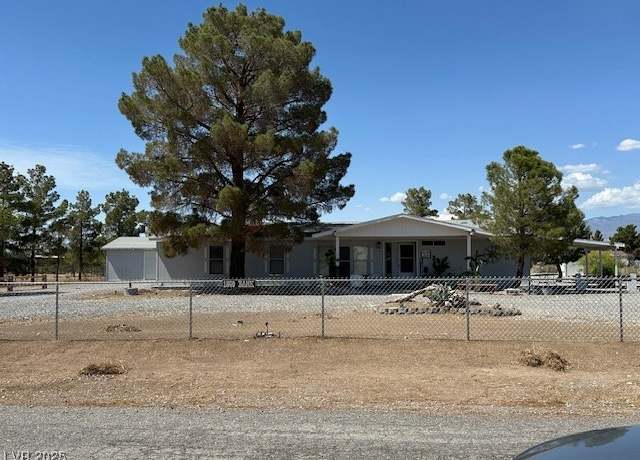 Property at 1860 Bank Ave, Pahrump, NV 89048, 3 beds, 2 baths