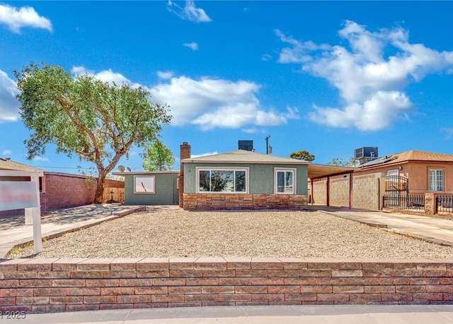 Property at 15 Lowery St, Henderson, NV 89015, 4 beds, 2 baths