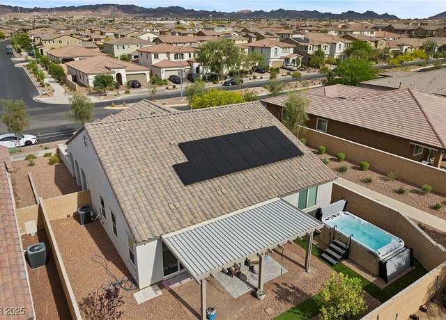 Property at 605 Cadence Vista Dr, Henderson, NV 89011, 3 beds, 2.5 baths