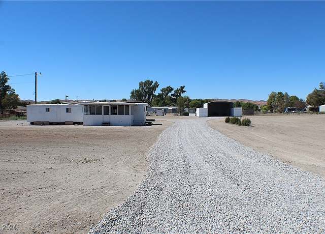 Property at 1425 N Moapa Valley Blvd, Overton, NV 89040, 1 bed, 1 bath