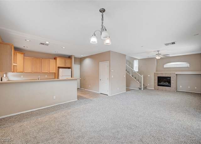 Property at 729 Emerald Idol Pl, Henderson, NV 89011, 3 beds, 2.5 baths