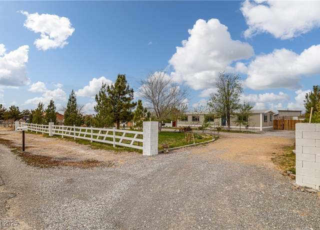 Property at 1830 Casey Rd, Pahrump, NV 89048, 3 beds, 4 baths