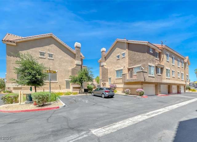 Property at 2766 Red Vista Ct, Henderson, NV 89074, 2 beds, 2.5 baths