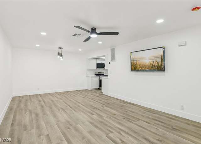 Property at 213 N Lamb Blvd Unit F, Las Vegas, NV 89110, 1 bed, 1 bath