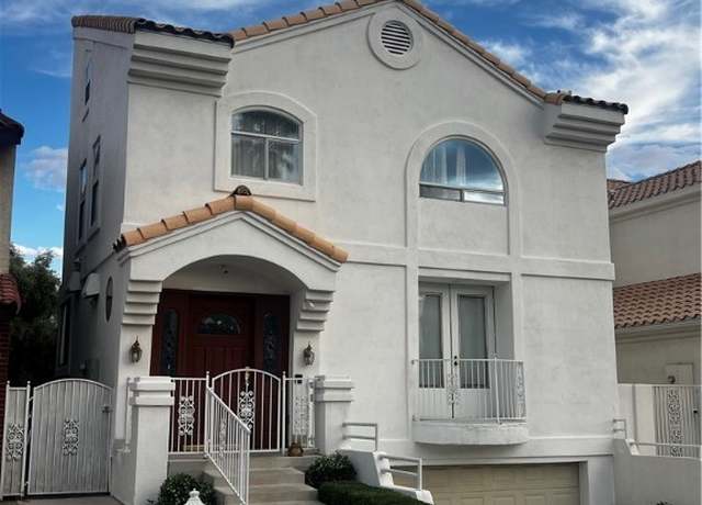 Property at 2857 Queens Courtyard Dr, Las Vegas, NV 89109, 4 beds, 3.5 baths