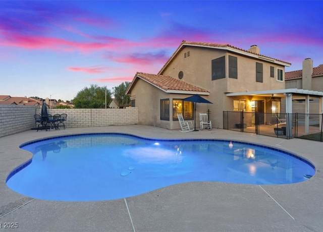Property at 353 Templeton Dr, Henderson, NV 89074, 5 beds, 3 baths