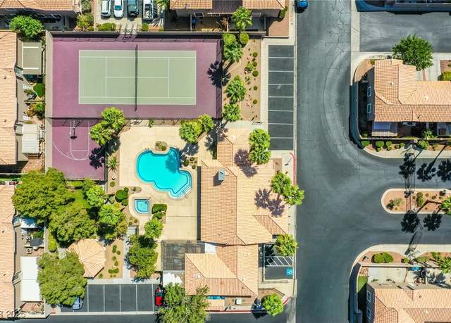 Property at 9340 Horizon Vista Ln, Las Vegas, NV 89117, 2 beds, 2.5 baths