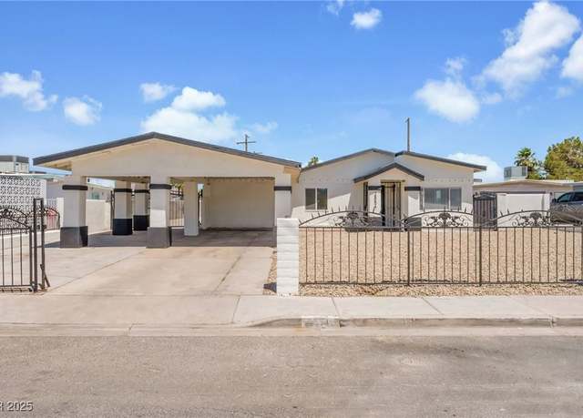 Property at 2854 La Canada St, Las Vegas, NV 89169, 5 beds, 2 baths
