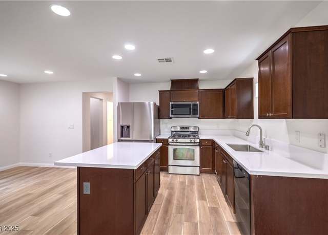Property at 10085 S Riley St, Las Vegas, NV 89178, 3 beds, 2.5 baths