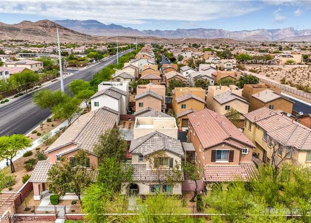 Property at 10085 S Riley St, Las Vegas, NV 89178, 3 beds, 2.5 baths