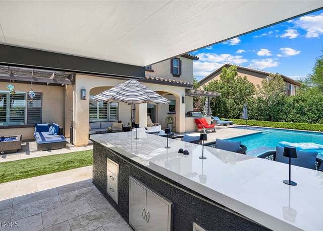 Property at 7504 Lassen Peak Cir, Las Vegas, NV 89149, 5 beds, 4 baths