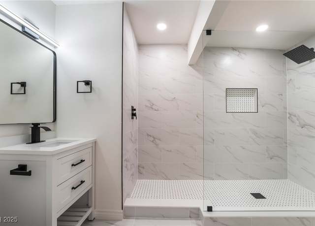 Property at 934 Lewis Ct, Henderson, NV 89015, 3 beds, 2 baths