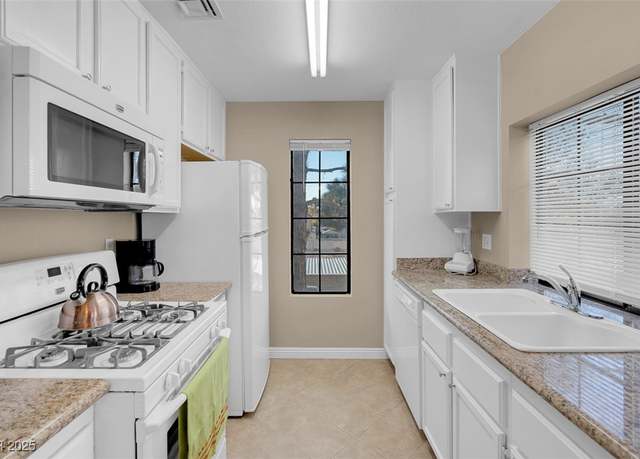 Property at 4861 S Torrey Pines Dr #201, Las Vegas, NV 89103, 1 bed, 1 bath