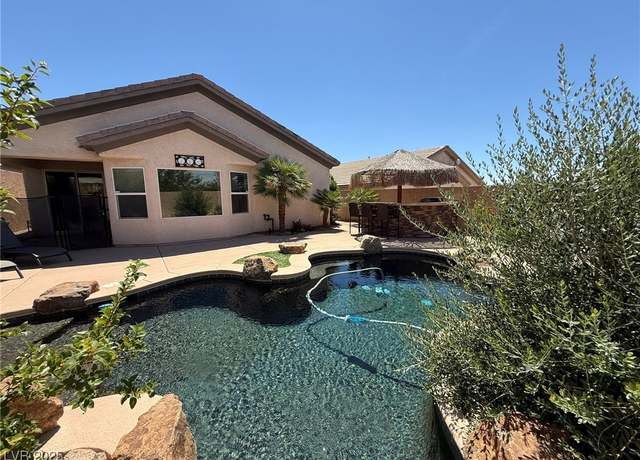 Property at 2676 Lochleven Way, Henderson, NV 89044, 3 beds, 2 baths