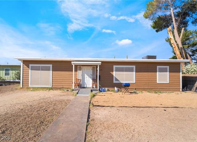 Property at 343 Tungsten St, Henderson, NV 89015, 4 beds, 1 bath