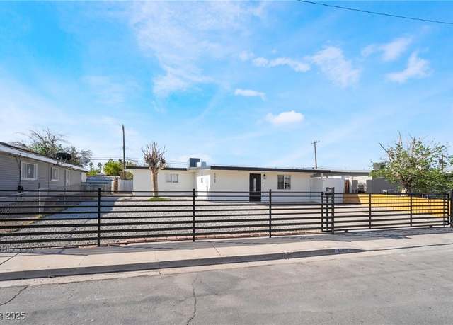 Property at 5069 Hallet Dr, Las Vegas, NV 89122, 3 beds, 2 baths