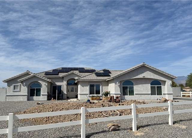 Property at 140 Chevron St, Pahrump, NV 89048, 4 beds, 3 baths