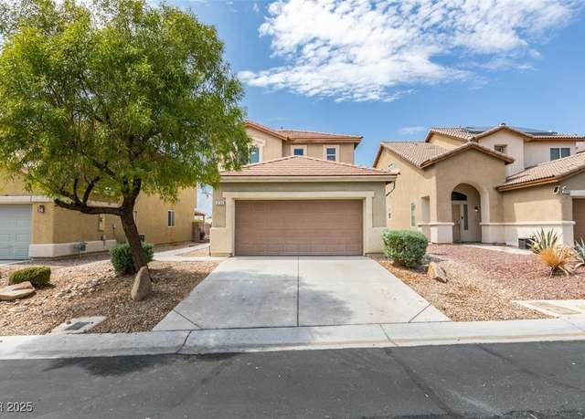 Property at 3735 Kit Fox St, Las Vegas, NV 89122, 3 beds, 2.5 baths