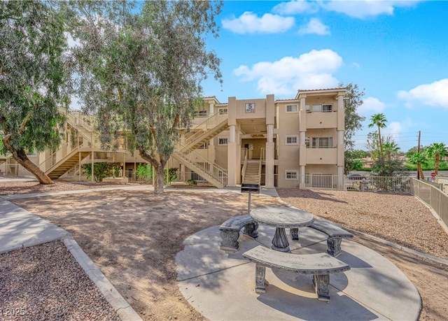 Property at 2007 Cutlass Dr, Henderson, NV 89014, 2 beds, 2 baths