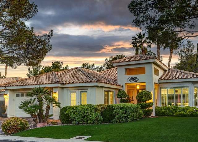 Property at 8969 Rivers Edge Dr, Las Vegas, NV 89117, 3 beds, 2 baths