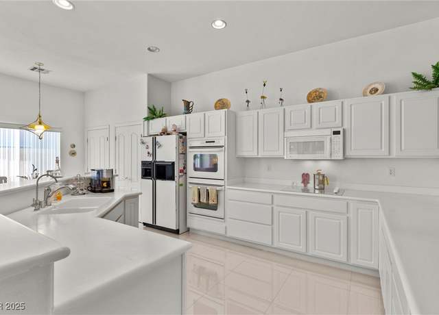 Property at 6141 Markleham Ave, Las Vegas, NV 89130, 4 beds, 2.5 baths