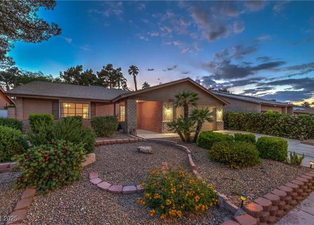 Property at 2231 Marlboro Dr, Henderson, NV 89014, 3 beds, 2 baths