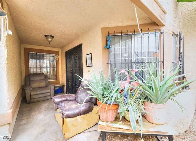 Property at 2256 Sabroso St, Las Vegas, NV 89156, 2 beds, 2 baths