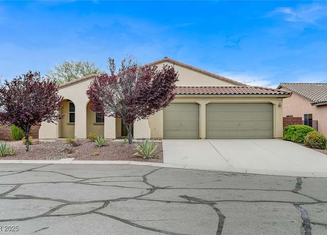 Property at 4910 Cielo Ct, Pahrump, NV 89061, 3 beds, 2.5 baths