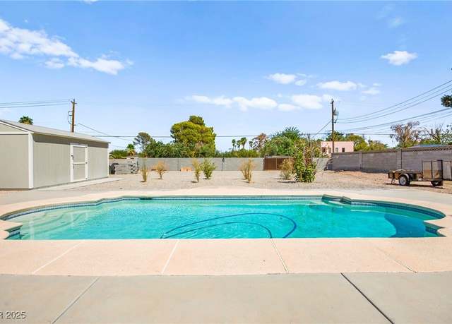Property at 639 Lacy Ln, Las Vegas, NV 89107, 3 beds, 3 baths