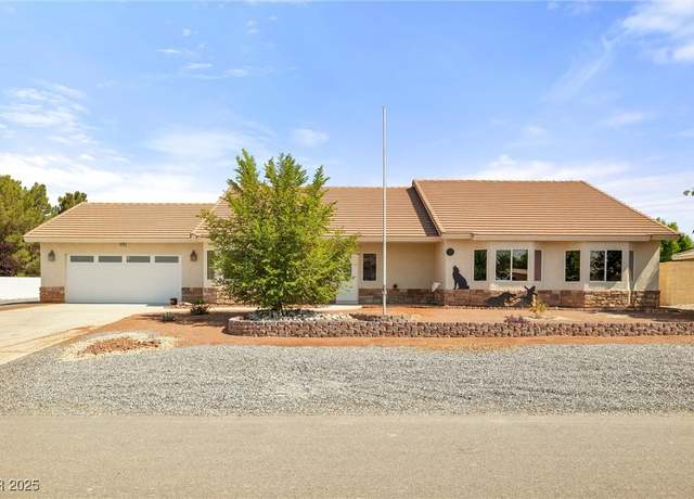 Property at 5410 Fernwood Ct, Pahrump, NV 89061, 3 beds, 2.5 baths