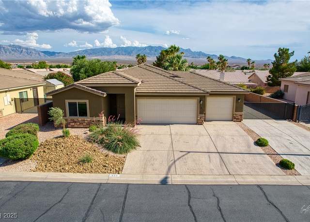 Property at 854 Santa Maria Way, Mesquite, NV 89027, 3 beds, 2 baths