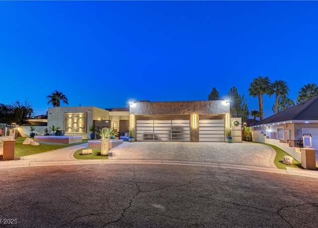 Property at 8104 Via Del Cerro Ct, Las Vegas, NV 89117, 4 beds, 4 baths