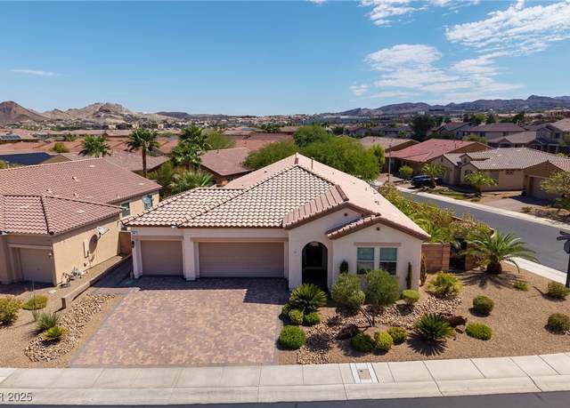 Property at 940 Rue Grand Paradis Ln, Henderson, NV 89011, 2 beds, 2 baths
