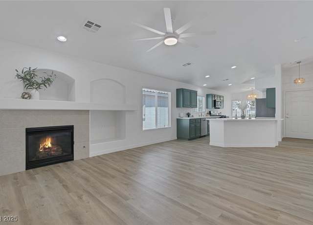 Property at 4369 Meadowlark Wing Way, North Las Vegas, NV 89084, 4 beds, 2 baths