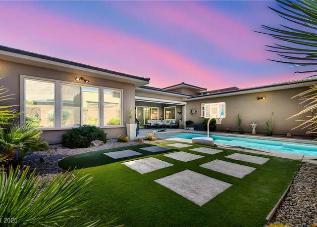 Property at 10018 Regency Square Ave, Las Vegas, NV 89148, 2 beds, 2.5 baths
