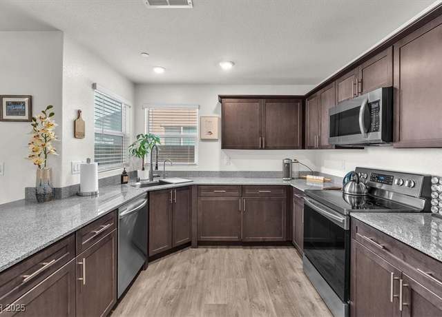 Property at 2682 Weathered Copper Ave, North Las Vegas, NV 89086, 3 beds, 2.5 baths