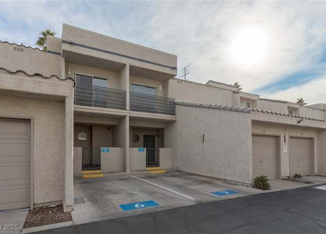 Property at 6250 W Flamingo Rd #7, Las Vegas, NV 89103, 2 beds, 2.5 baths