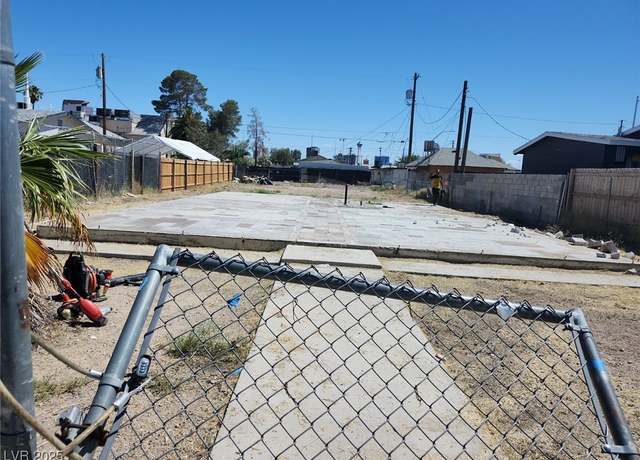Property at 713 W Adams Ave, Las Vegas, NV 89106