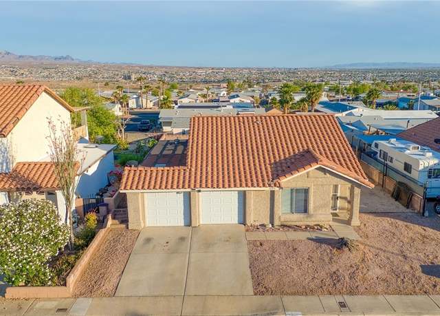 Property at 1695 Paloma Ave, Laughlin, NV 89029, 2 beds, 2 baths