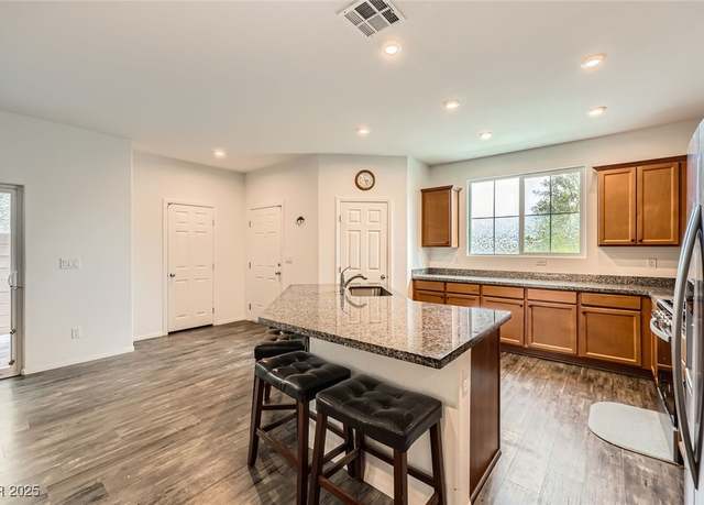 Property at 10663 Sariah Skye Ave, Las Vegas, NV 89166, 3 beds, 2.5 baths