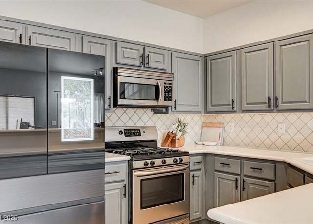 Property at 1073 Pleasure Ln #2, Henderson, NV 89002, 3 beds, 2.5 baths