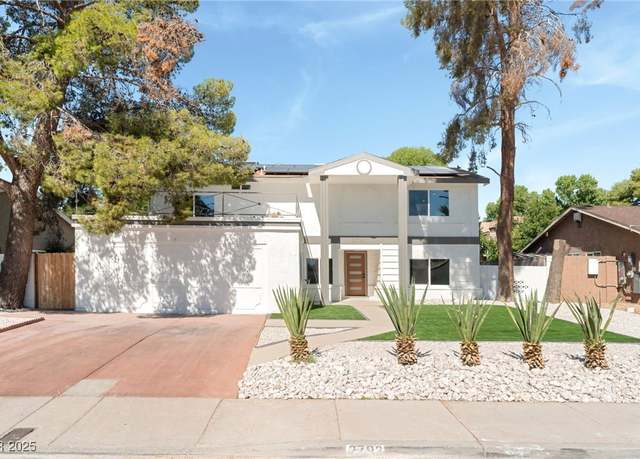Property at 2793 Artic St, Las Vegas, NV 89121, 5 beds, 3 baths